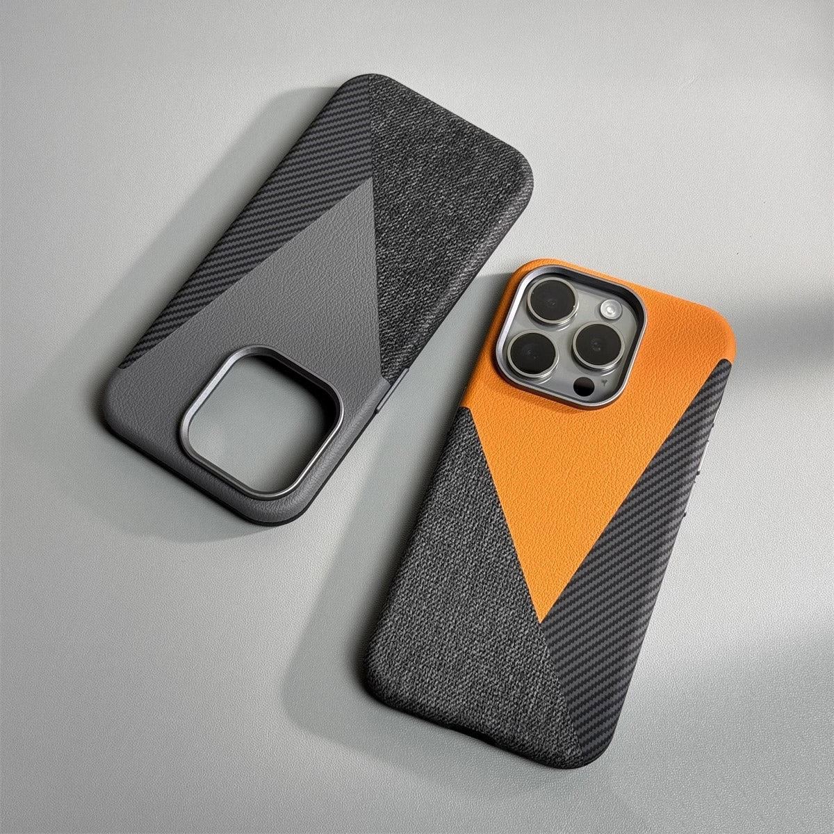 ZEERA MagFusion Pro: The Ultimate MagSafe Case with Leather, Carbon Fiber, and Denim Fusion Texture - Image 6
